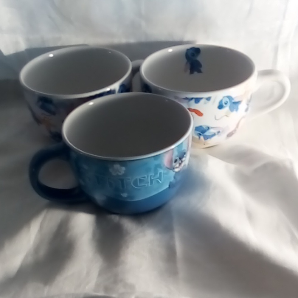 Lilo and Stitch latte mugs/soup bowls NWT